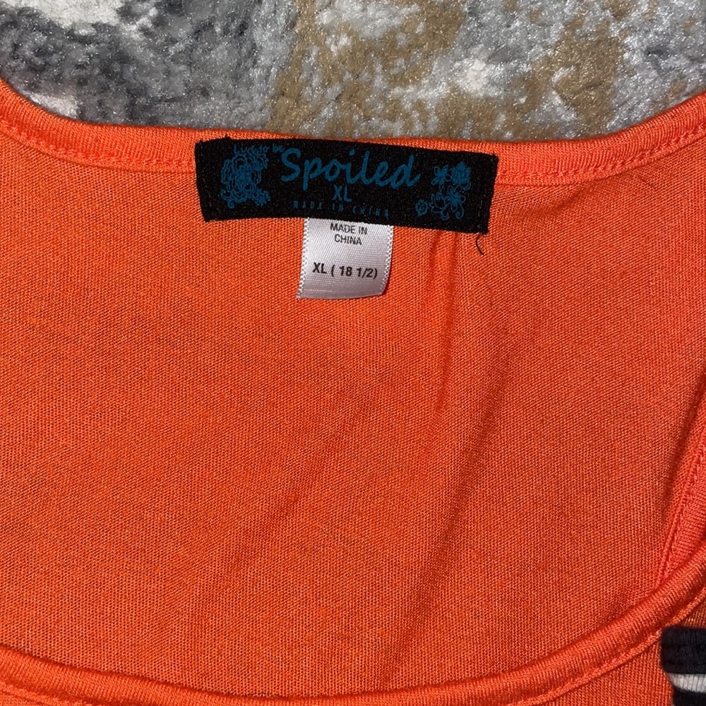 4/ Bundle of tank top - Picture 3 of 5